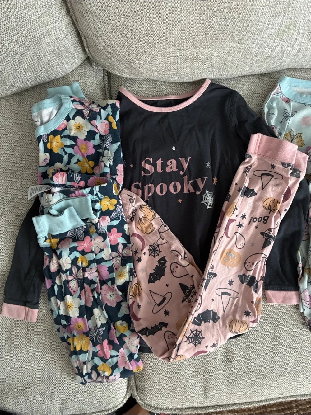 Girls' Unicorn & Floral Mixed Pajama Set - Mint, Pink, Purple
